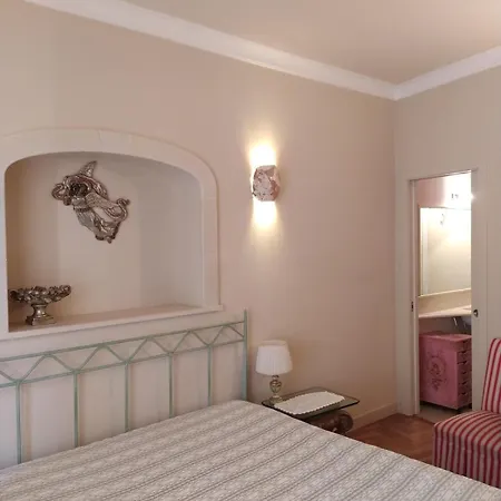 Casa Aragona In The Heart Of Apartamento