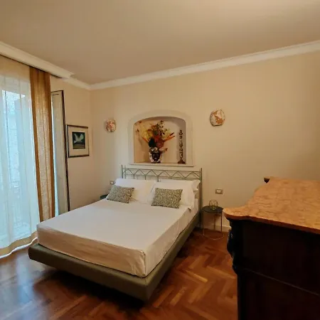 Lägenhet Casa Aragona In The Heart Of Taormina